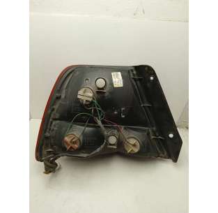 PILOTO TRASERO DERECHO... 2