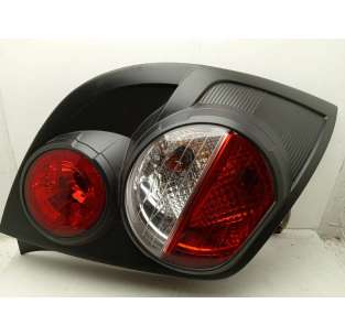 PILOTO TRASERO IZQUIERDO...