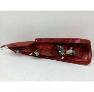 PILOTO TRASERO DERECHO... 2