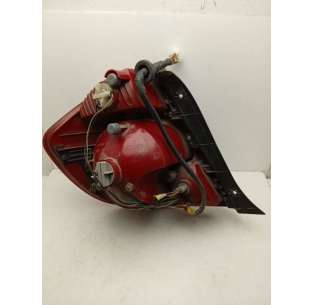 PILOTO TRASERO DERECHO... 2