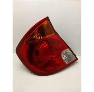 PILOTO TRASERO IZQUIERDO...