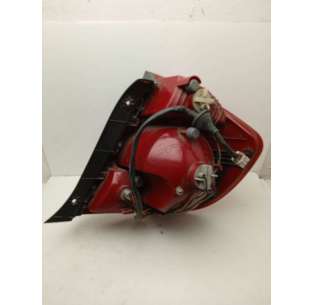 PILOTO TRASERO IZQUIERDO... 2