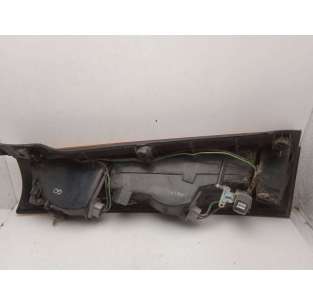 PILOTO TRASERO DERECHO... 2