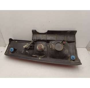 PILOTO TRASERO DERECHO... 2