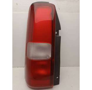 PILOTO TRASERO IZQUIERDO...