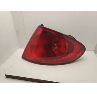 PILOTO TRASERO DERECHO SEAT...