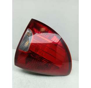 PILOTO TRASERO IZQUIERDO...