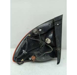 PILOTO TRASERO IZQUIERDO... 2