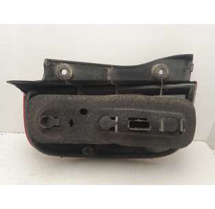 PILOTO TRASERO DERECHO... 2