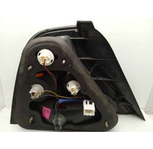 PILOTO TRASERO DERECHO... 2