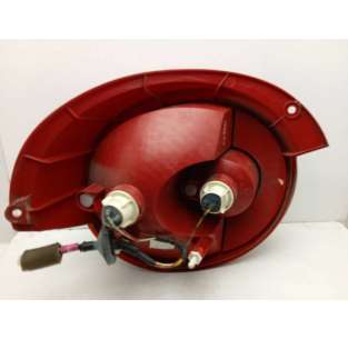 PILOTO TRASERO DERECHO... 2