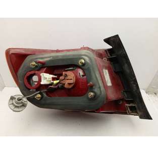 PILOTO TRASERO DERECHO... 2