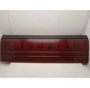 PILOTO TRASERO CENTRAL...