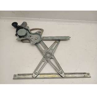 ELEVALUNAS DELANTERO...