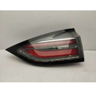 PILOTO TRASERO DERECHO...