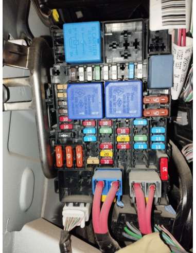 CAJA RELES / FUSIBLES - 801321 /...
