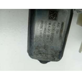 ELEVALUNAS DELANTERO... 2