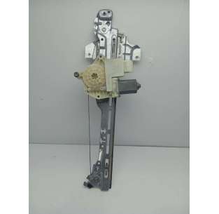 ELEVALUNAS TRASERO...