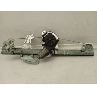 ELEVALUNAS DELANTERO...