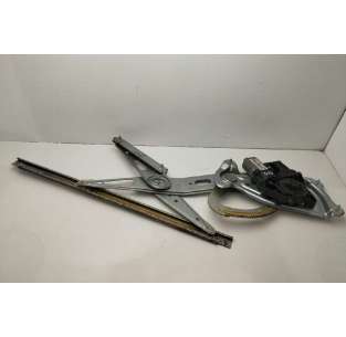 ELEVALUNAS DELANTERO...