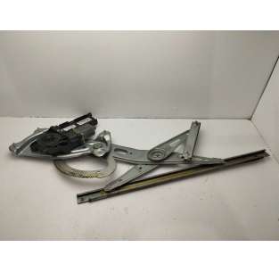 ELEVALUNAS DELANTERO...