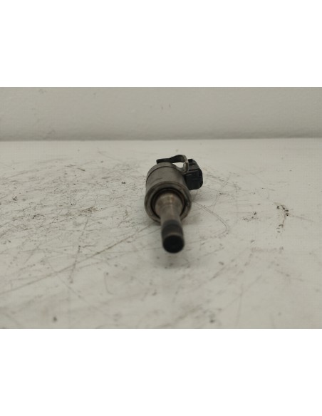 Recambio de inyector para ford focus lim. (cb8) trend referencia OEM IAM CM5G9F593FA  