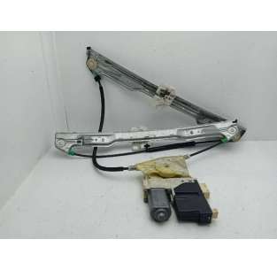 ELEVALUNAS DELANTERO...