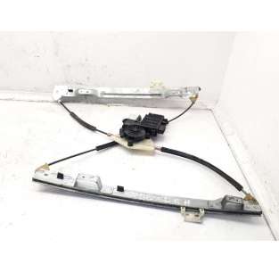 ELEVALUNAS DELANTERO...