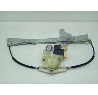 ELEVALUNAS DELANTERO...