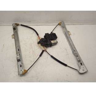 ELEVALUNAS DELANTERO...