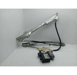 ELEVALUNAS DELANTERO...