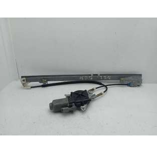 ELEVALUNAS DELANTERO...