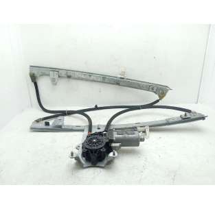 ELEVALUNAS DELANTERO...