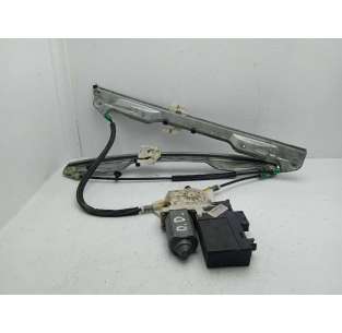 ELEVALUNAS DELANTERO...