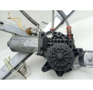 ELEVALUNAS DELANTERO... 2