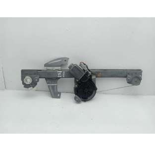 ELEVALUNAS DELANTERO...