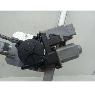 ELEVALUNAS DELANTERO... 2