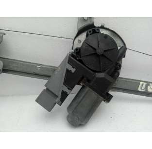 ELEVALUNAS DELANTERO... 2