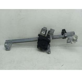 ELEVALUNAS DELANTERO...