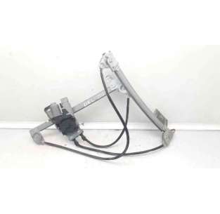 ELEVALUNAS DELANTERO...