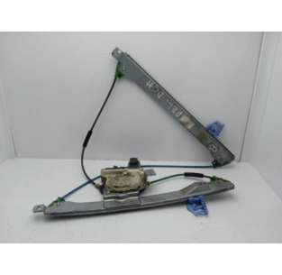 ELEVALUNAS DELANTERO...