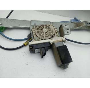 ELEVALUNAS DELANTERO... 2