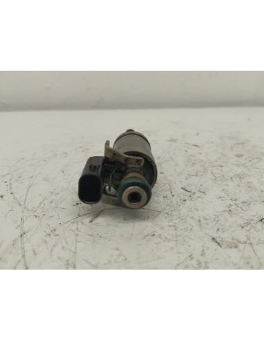 Recambio de inyector para ford focus lim. (cb8) trend referencia OEM IAM CM5G9F593FA  