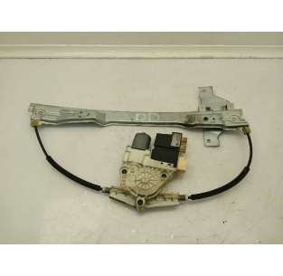 ELEVALUNAS DELANTERO...