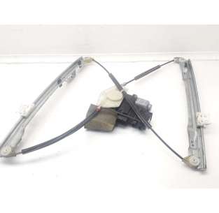 ELEVALUNAS DELANTERO...