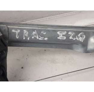 ELEVALUNAS TRASERO... 2