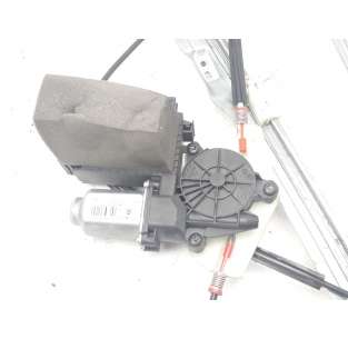 ELEVALUNAS DELANTERO... 2