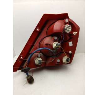 PILOTO TRASERO IZQUIERDO... 2