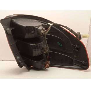 PILOTO TRASERO DERECHO... 2