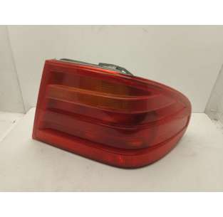 PILOTO TRASERO DERECHO...